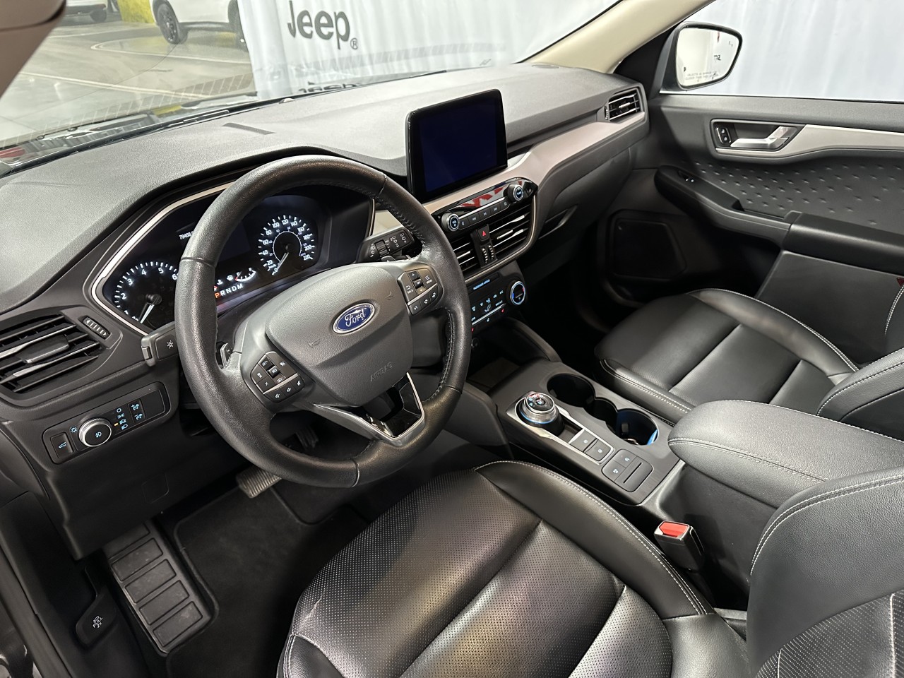 2020 Ford Escape SEL Main Image